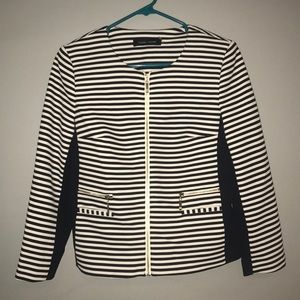 Bland and white striped blazer